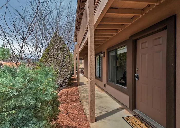 Holiday home South W/ Pool Access - Walk To Shops! Sedona